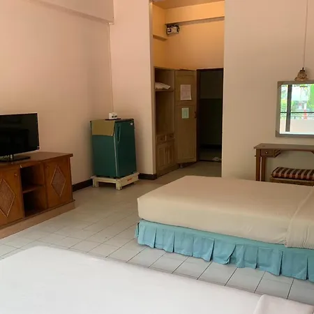 Pin Hotel Lampang Luaran gambar